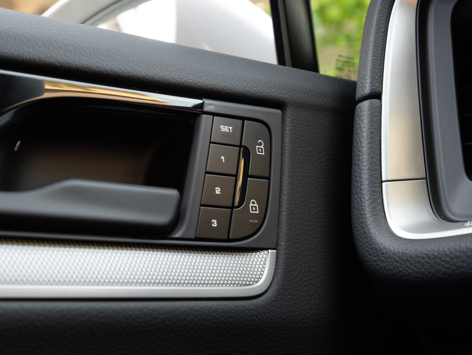 2026 Porsche Cayenne Coupe