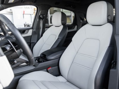 2025 Porsche Cayenne Cayenne Coupe