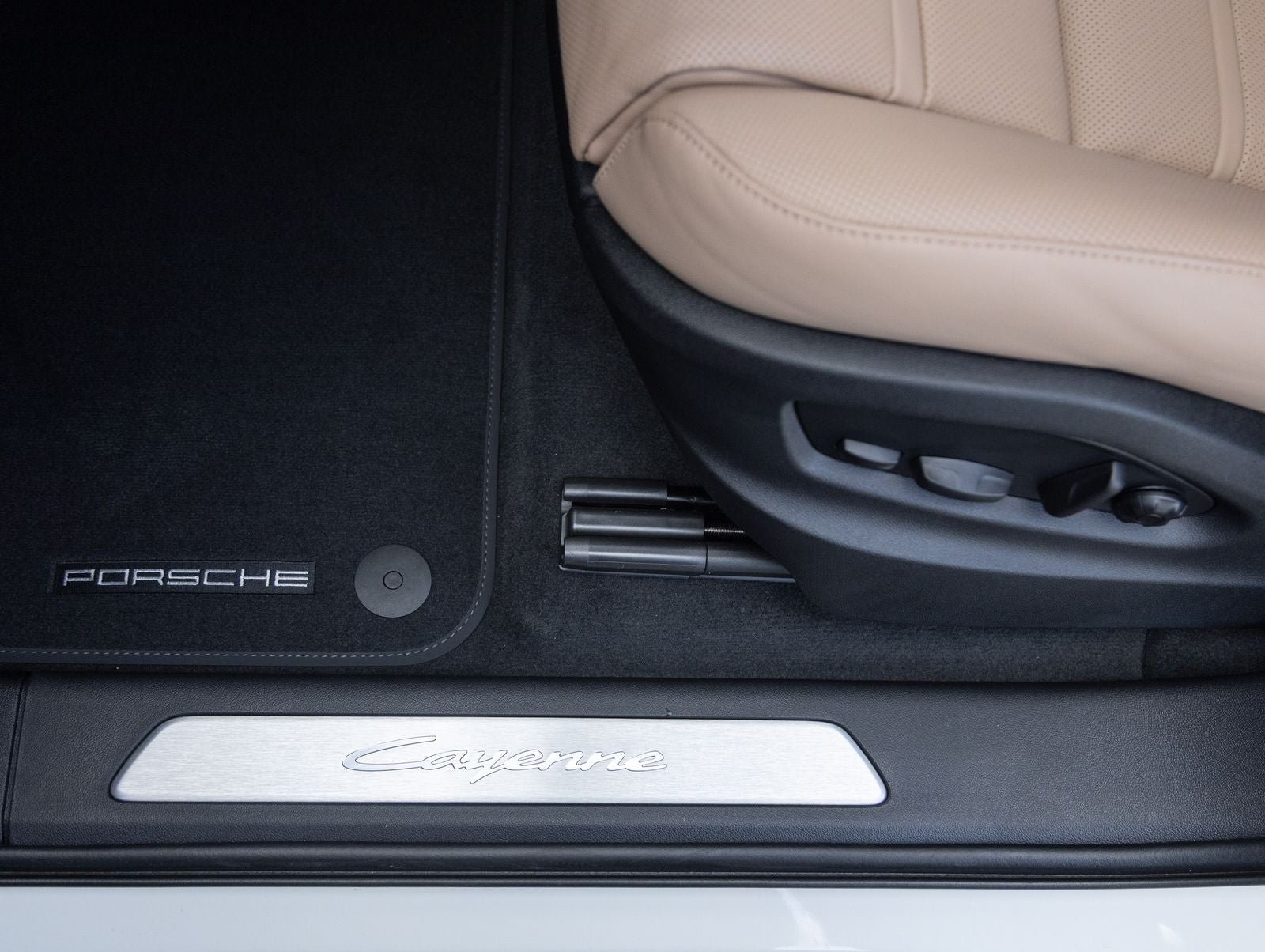 2026 Porsche Cayenne Cayenne Coupe