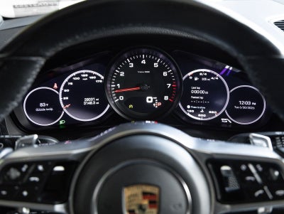 2023 Porsche Cayenne Cayenne Coupe