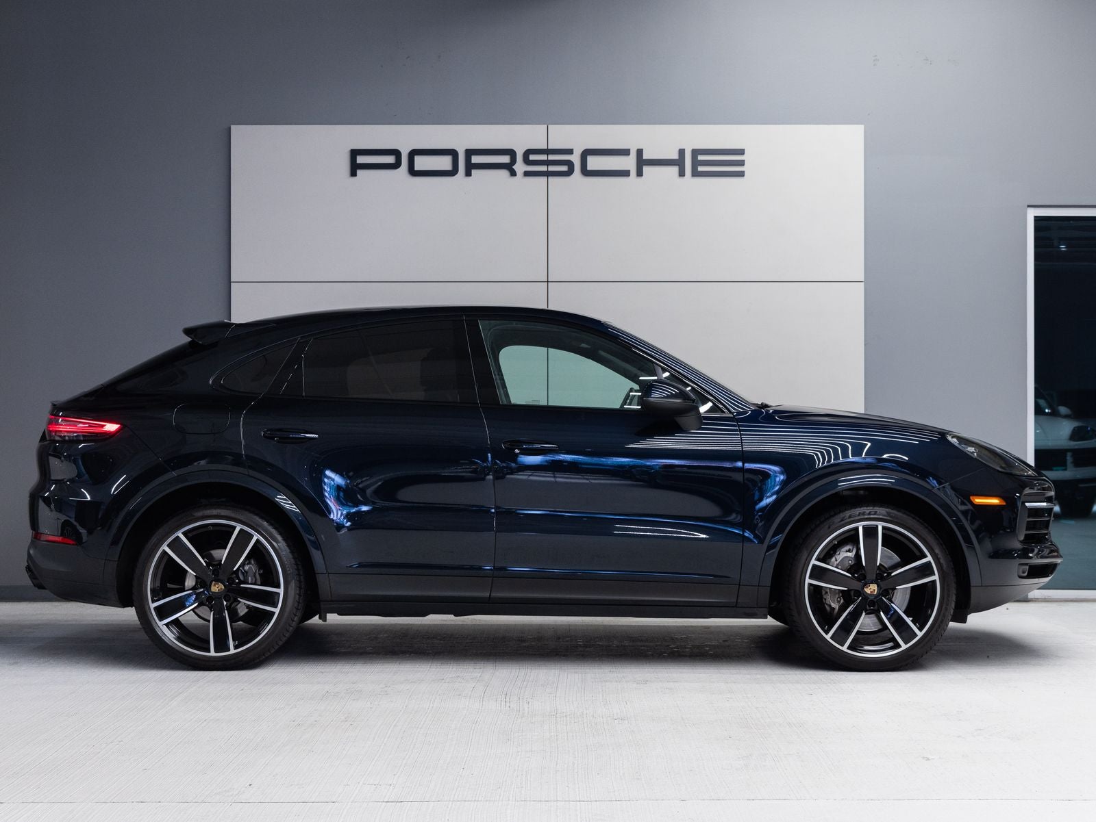 2023 Porsche Cayenne Cayenne Coupe