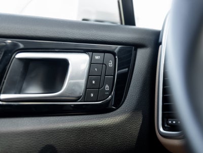 2023 Porsche Cayenne Cayenne Coupe Platinum Edition