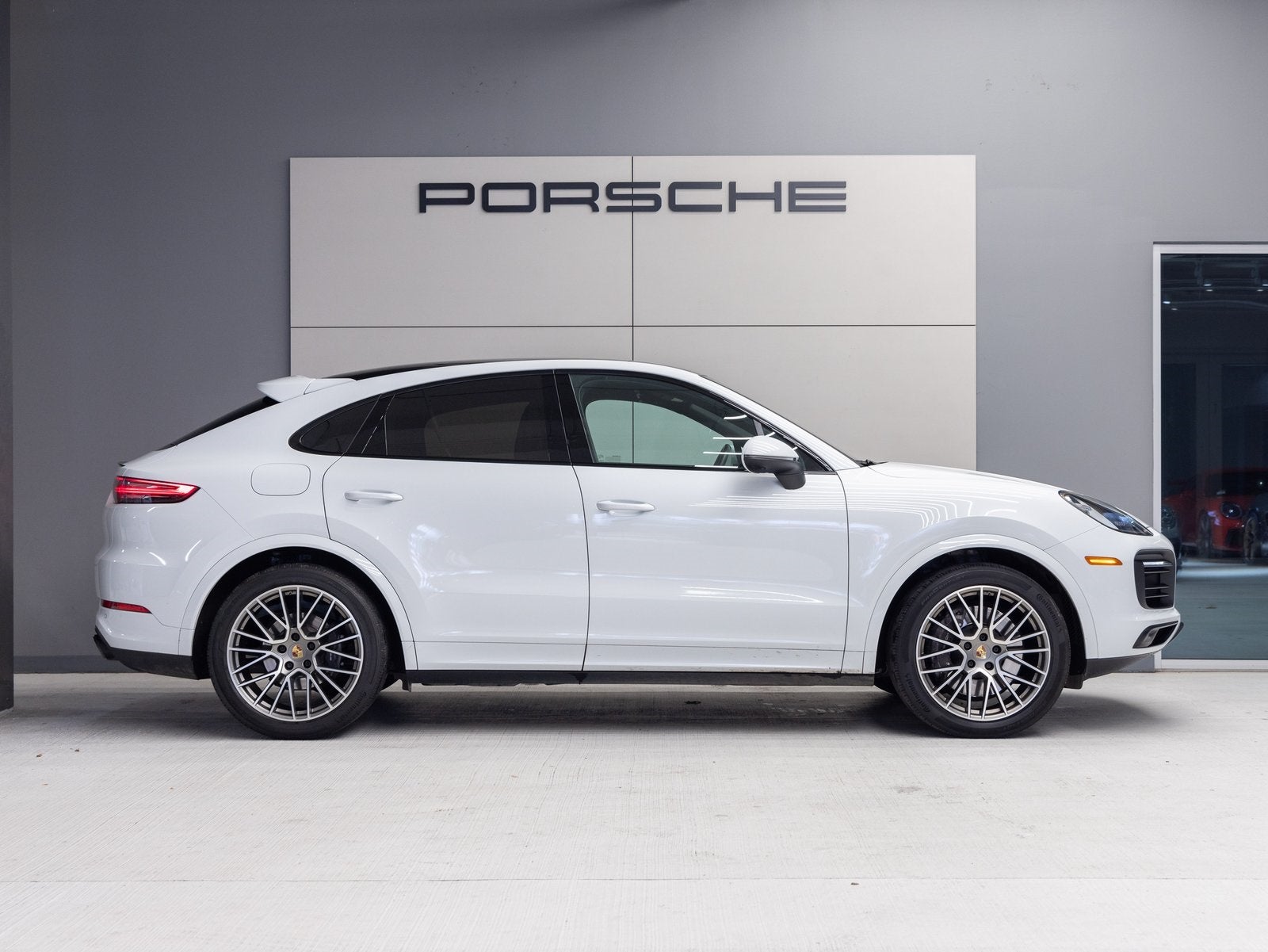 2023 Porsche Cayenne Cayenne Coupe Platinum Edition