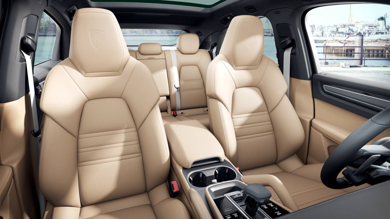 2023 Porsche Cayenne Cayenne Coupe Platinum Edition