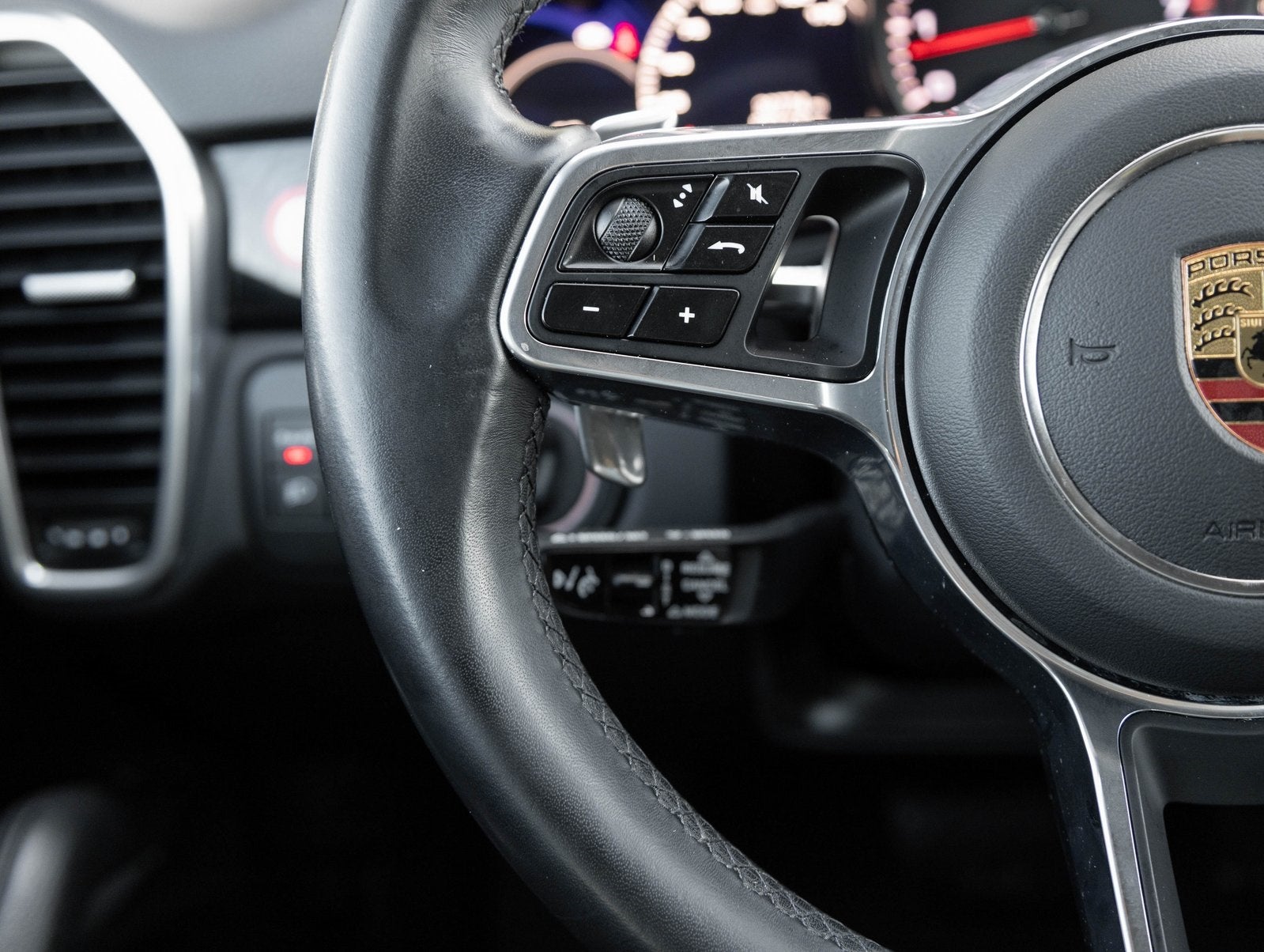 2023 Porsche Cayenne Cayenne Coupe