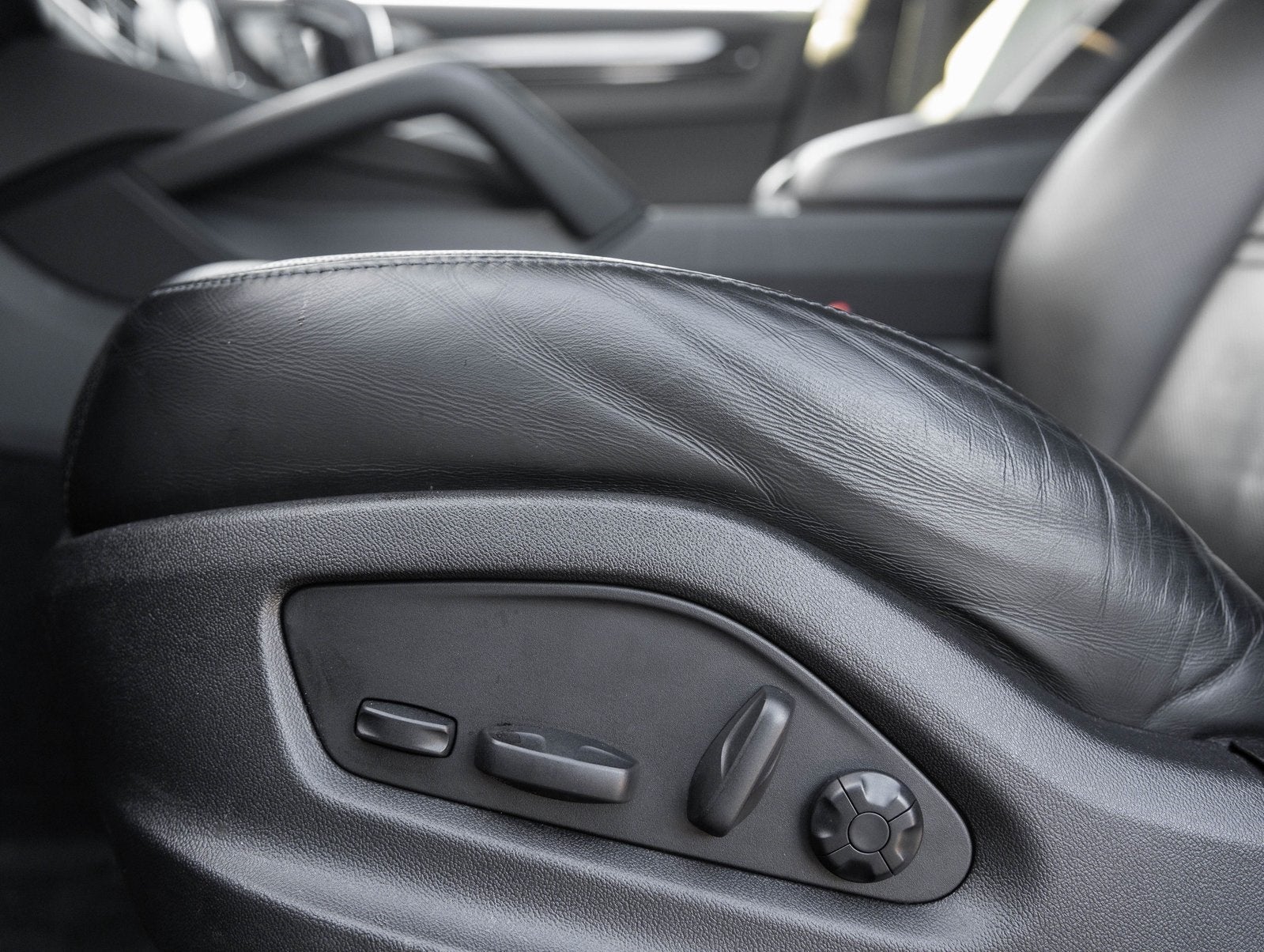 2023 Porsche Cayenne Cayenne Coupe