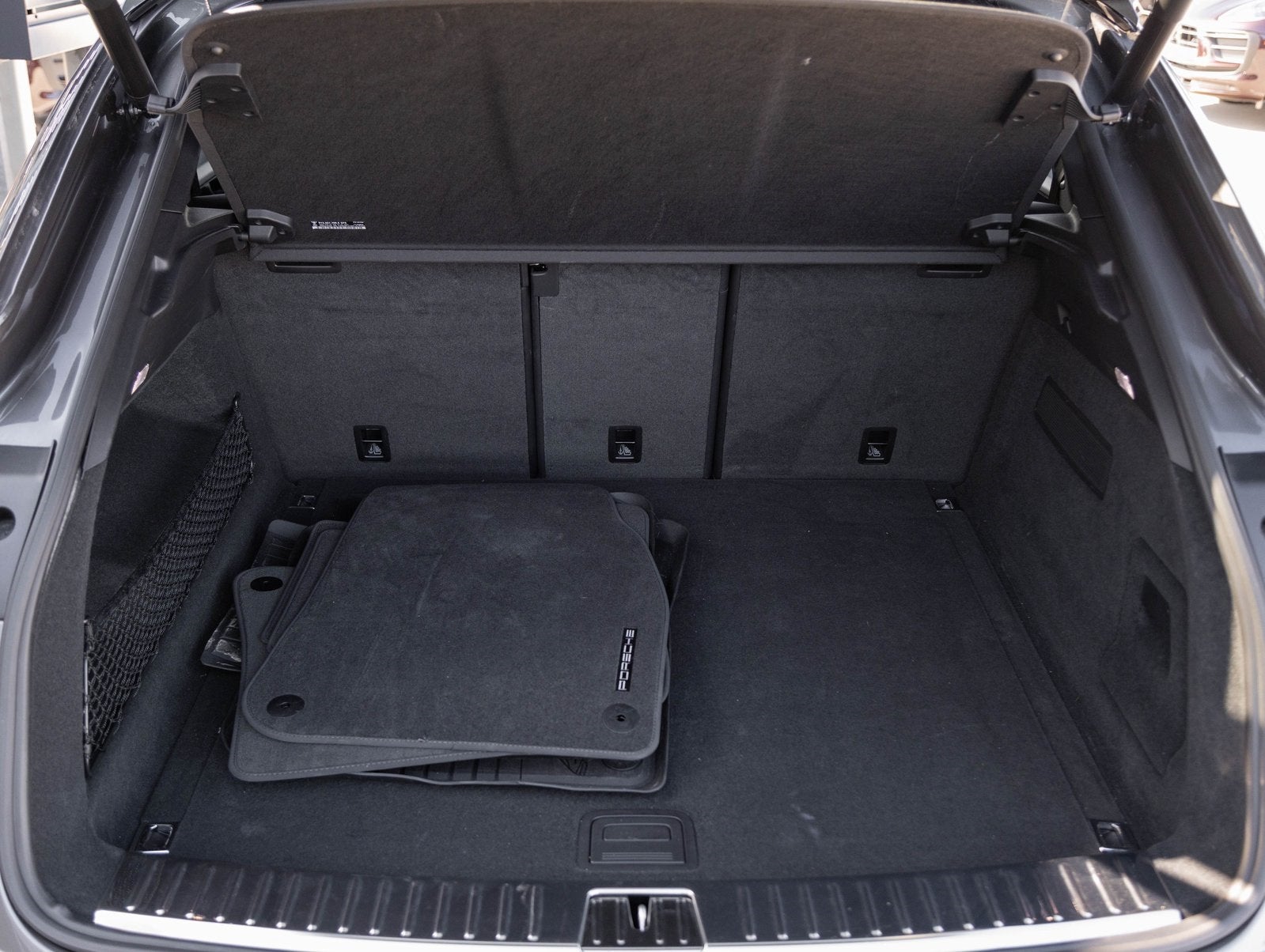 2023 Porsche Cayenne Cayenne Coupe