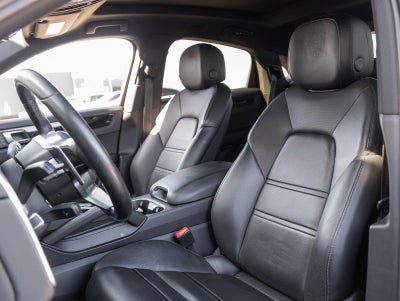 2023 Porsche Cayenne Cayenne Coupe