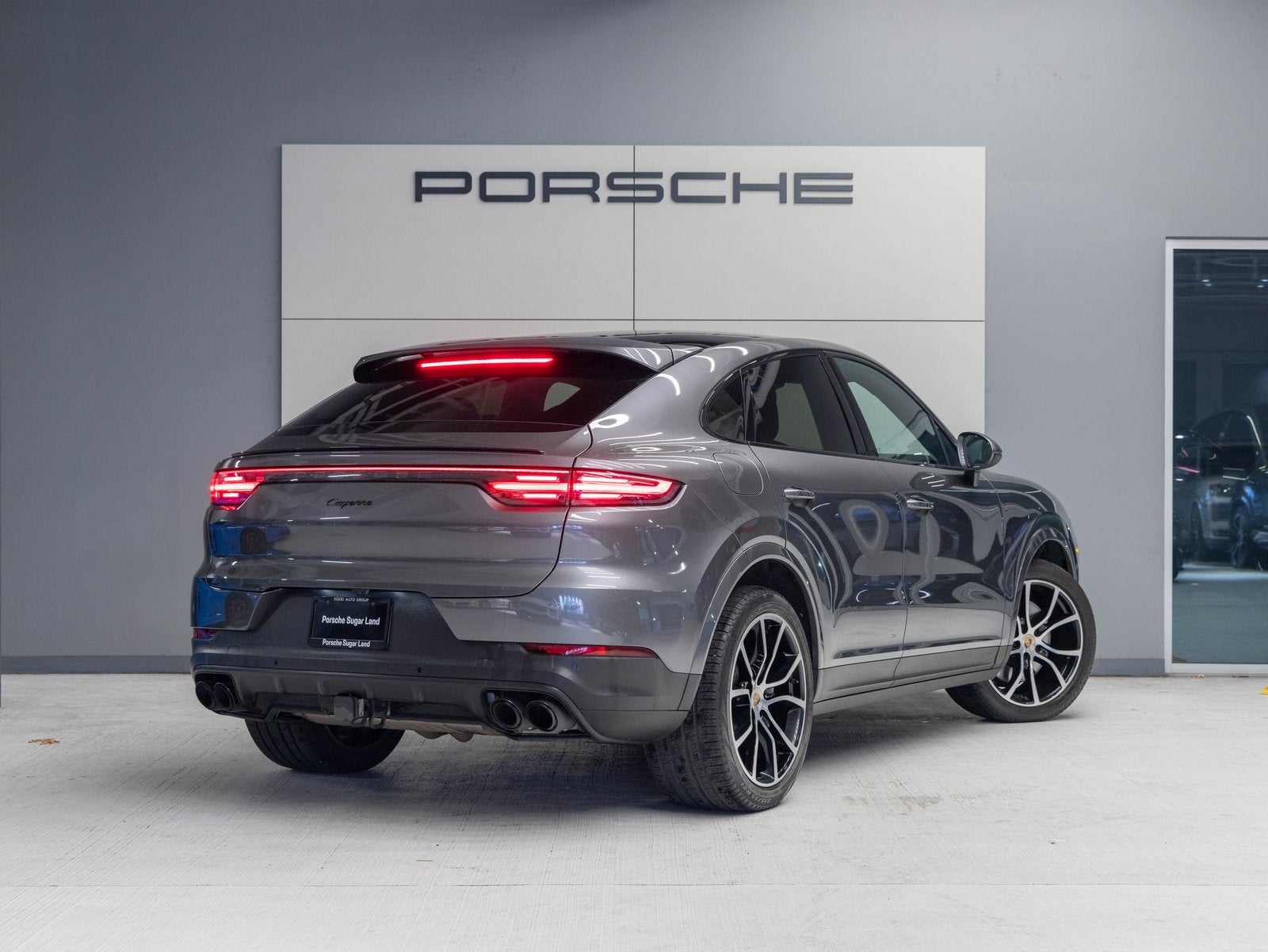 2023 Porsche Cayenne Cayenne Coupe