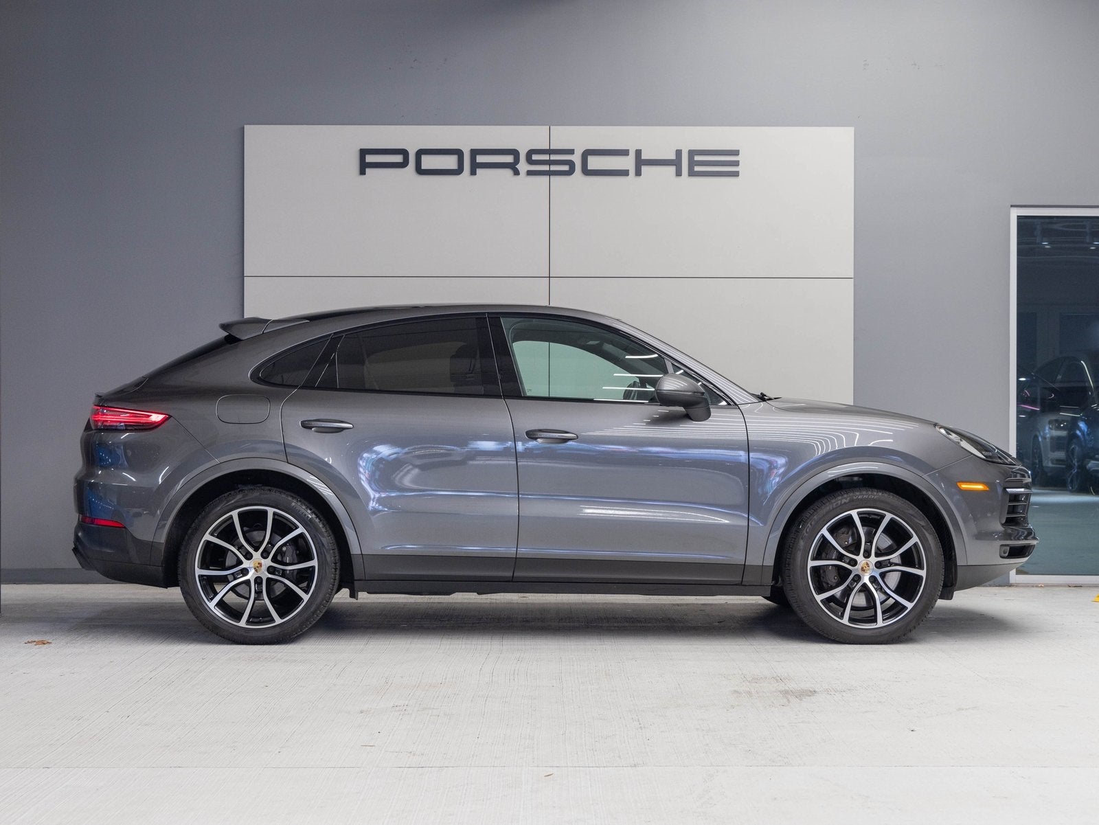 2023 Porsche Cayenne Cayenne Coupe
