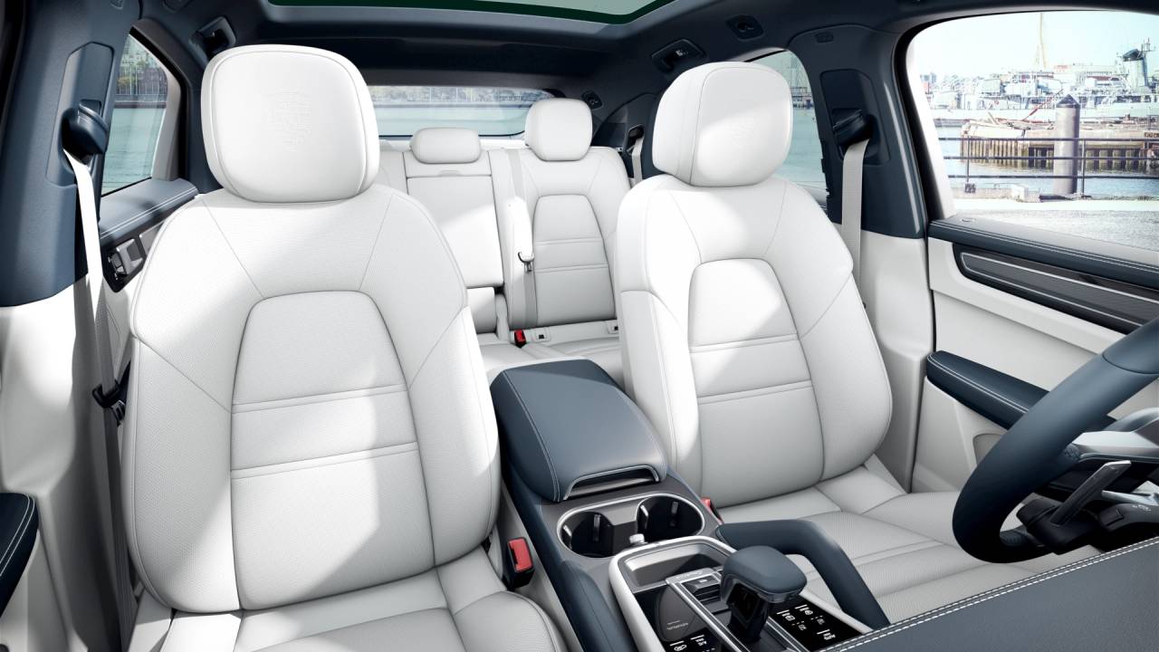 2023 Porsche Cayenne Cayenne Coupe Platinum Edition