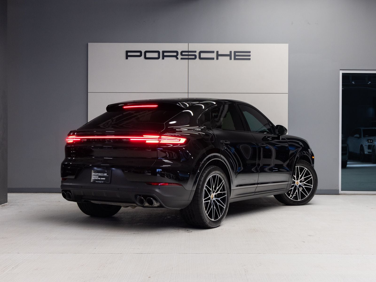 2024 Porsche Cayenne Cayenne Coupe