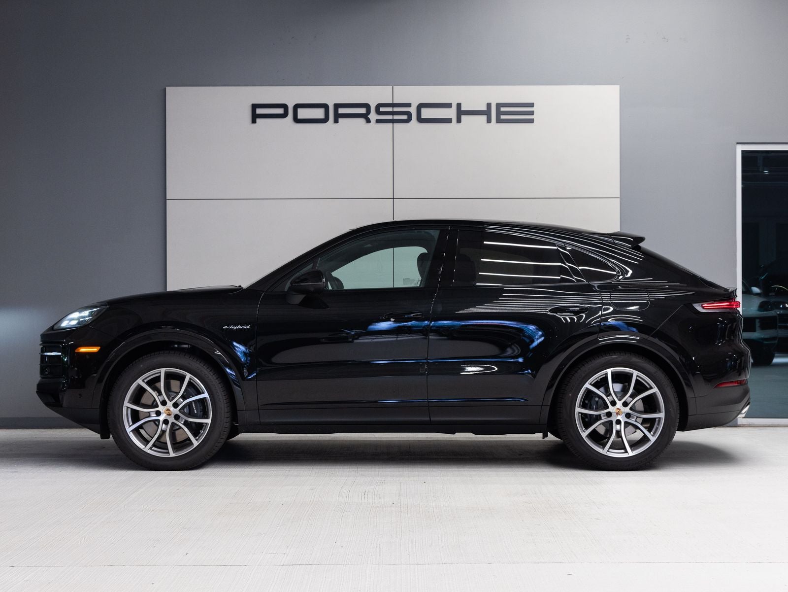 2026 Porsche Cayenne Cayenne E-Hybrid Coupe