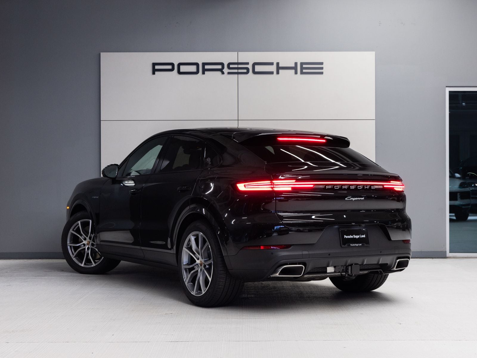 2026 Porsche Cayenne Cayenne E-Hybrid Coupe