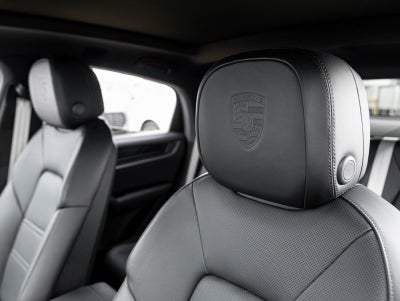 2025 Porsche Cayenne Cayenne E-Hybrid Coupe