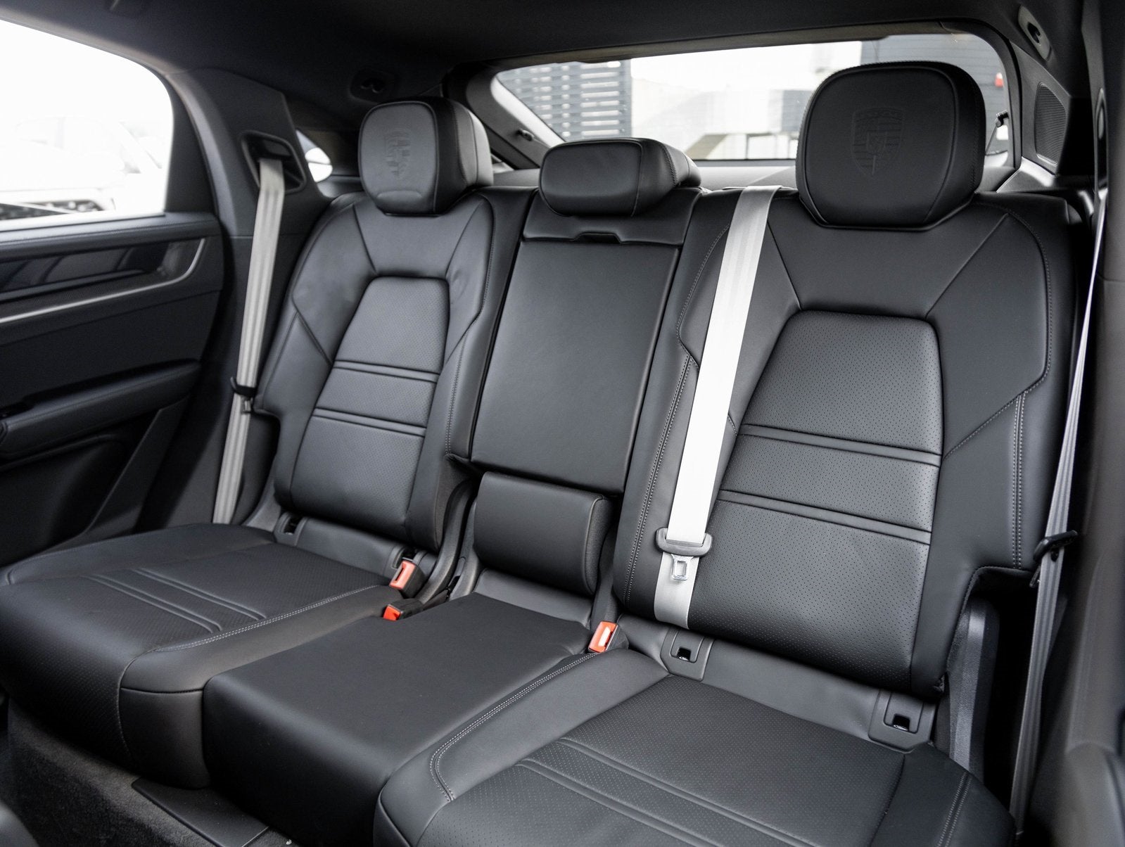 2025 Porsche Cayenne Cayenne E-Hybrid Coupe