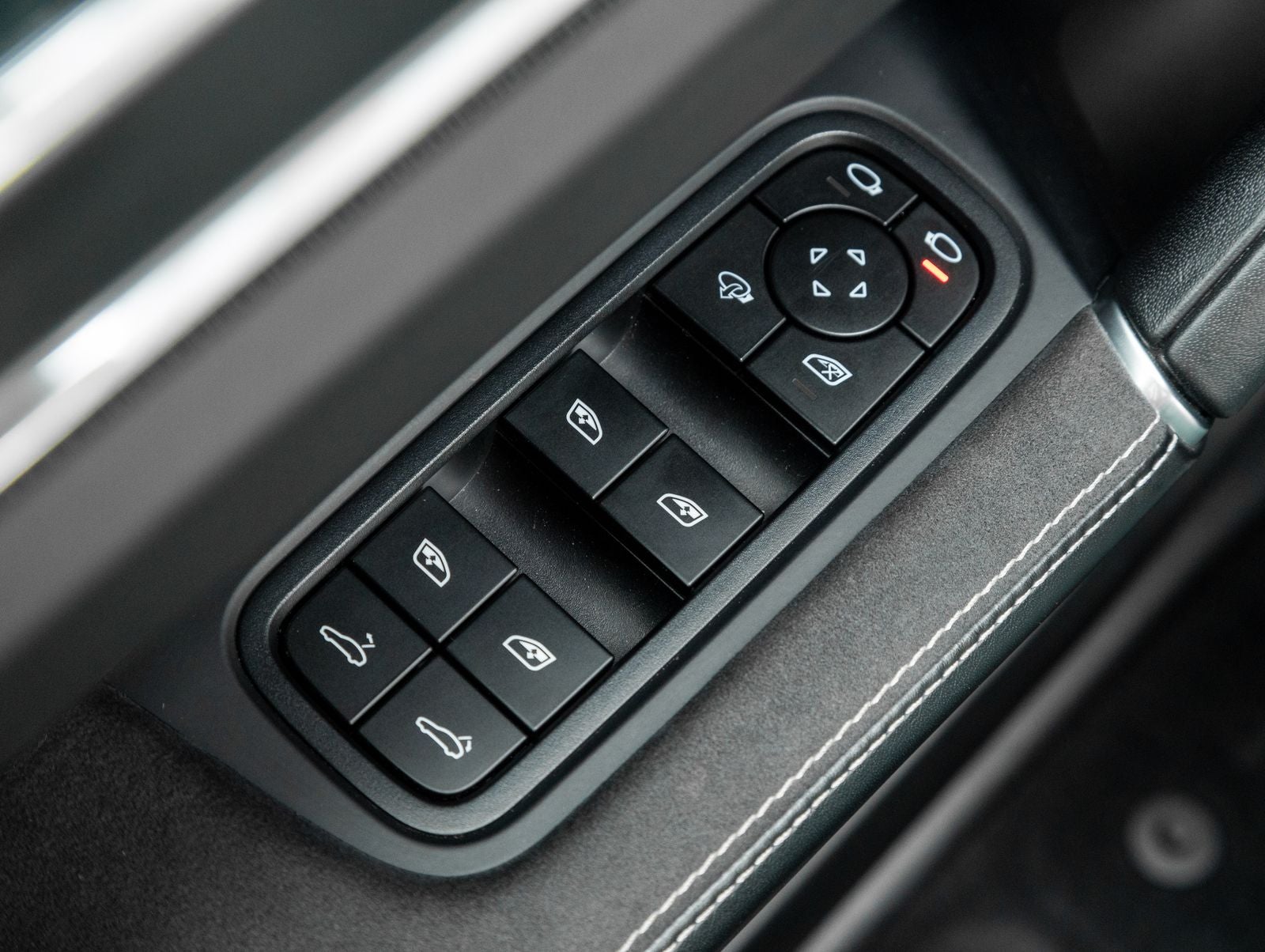 2023 Porsche Cayenne Cayenne GTS Coupe