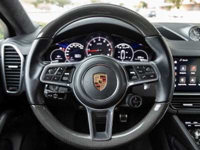 2022 Porsche Cayenne Cayenne GTS Coupe