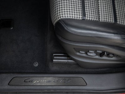 2022 Porsche Cayenne Cayenne GTS Coupe