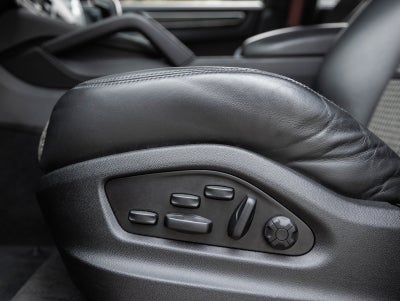 2022 Porsche Cayenne Cayenne GTS Coupe