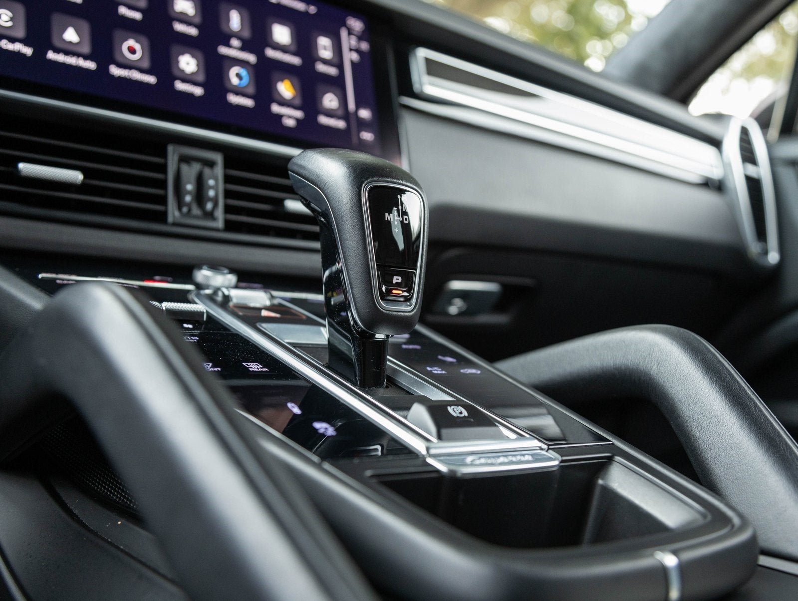 2022 Porsche Cayenne Cayenne GTS Coupe