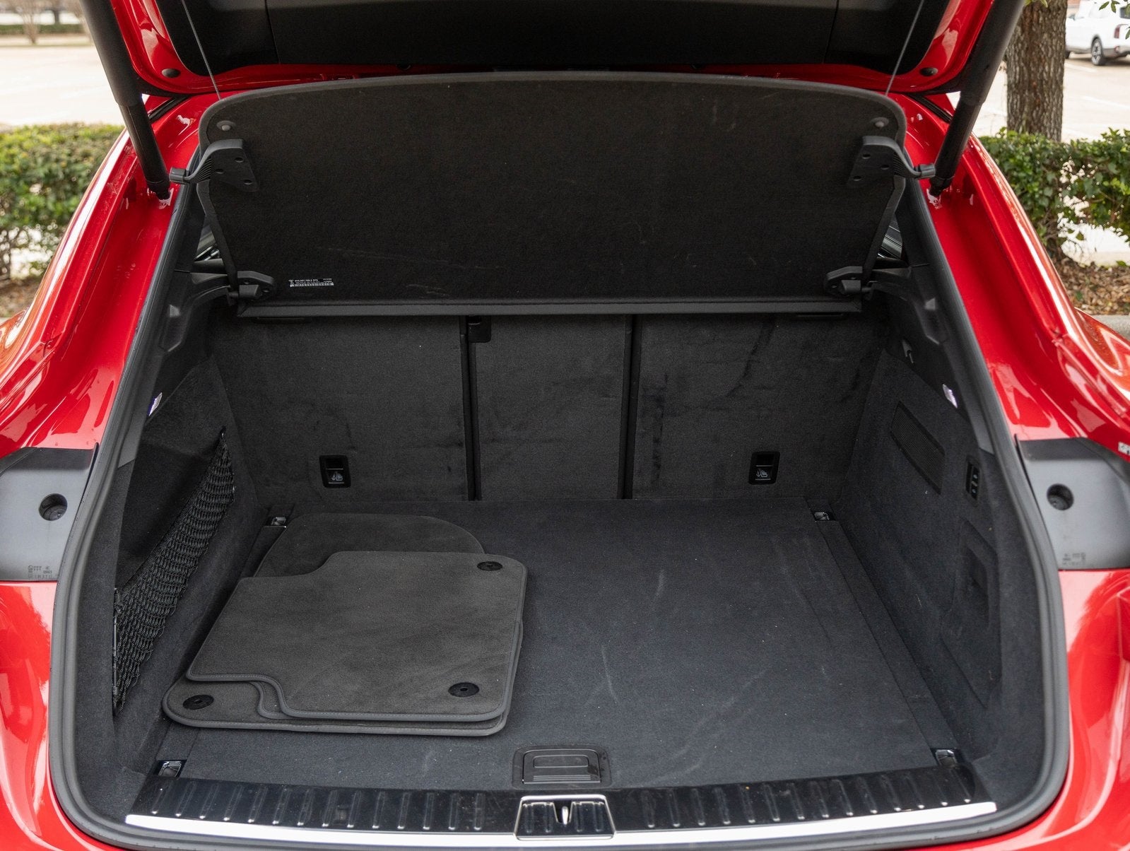 2022 Porsche Cayenne Cayenne GTS Coupe