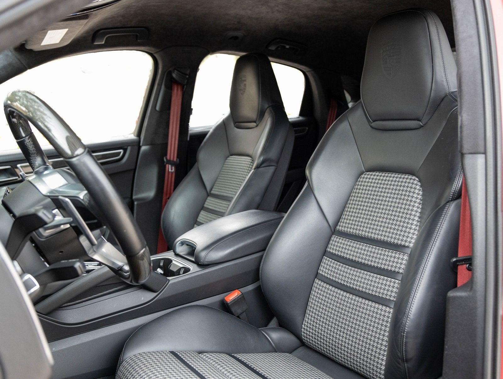 2022 Porsche Cayenne Cayenne GTS Coupe