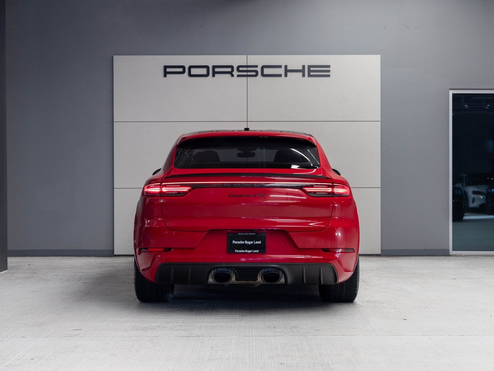 2022 Porsche Cayenne Cayenne GTS Coupe
