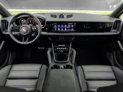 2026 Porsche Cayenne Cayenne GTS Coupe