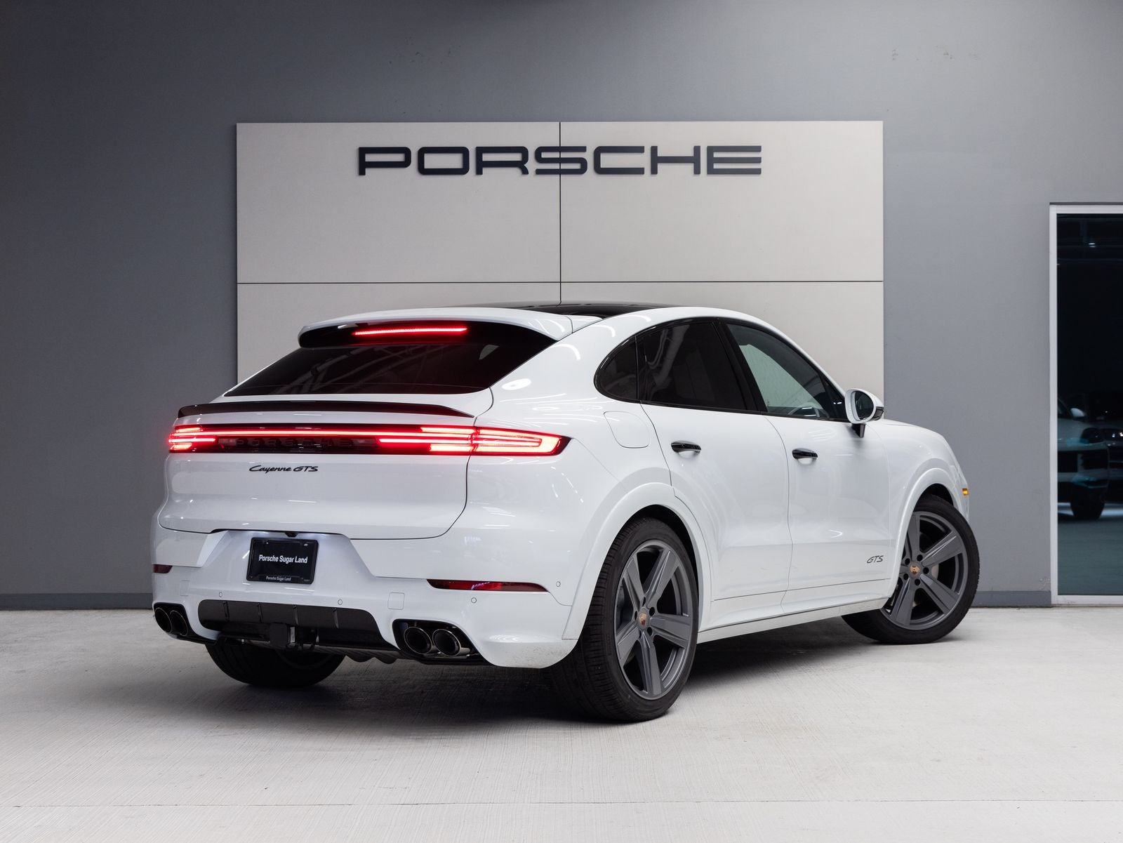 2026 Porsche Cayenne Cayenne GTS Coupe