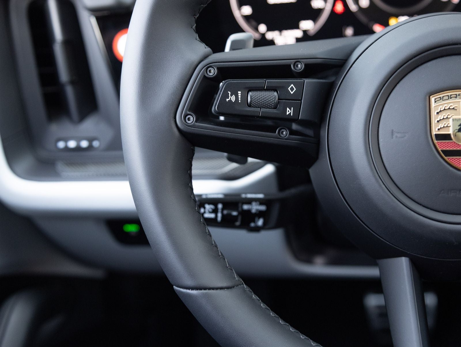 2026 Porsche Cayenne Cayenne GTS Coupe