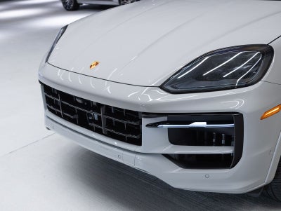 2026 Porsche Cayenne Cayenne GTS Coupe
