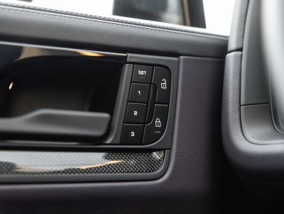 2026 Porsche Cayenne Cayenne GTS Coupe