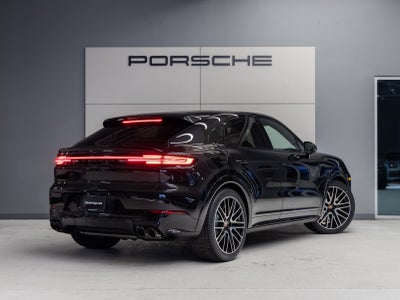 2026 Porsche Cayenne Cayenne GTS Coupe