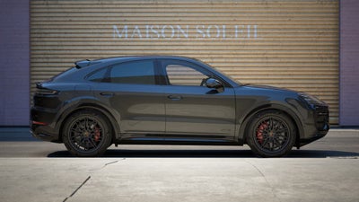 2025 Porsche Cayenne Cayenne GTS Coupe