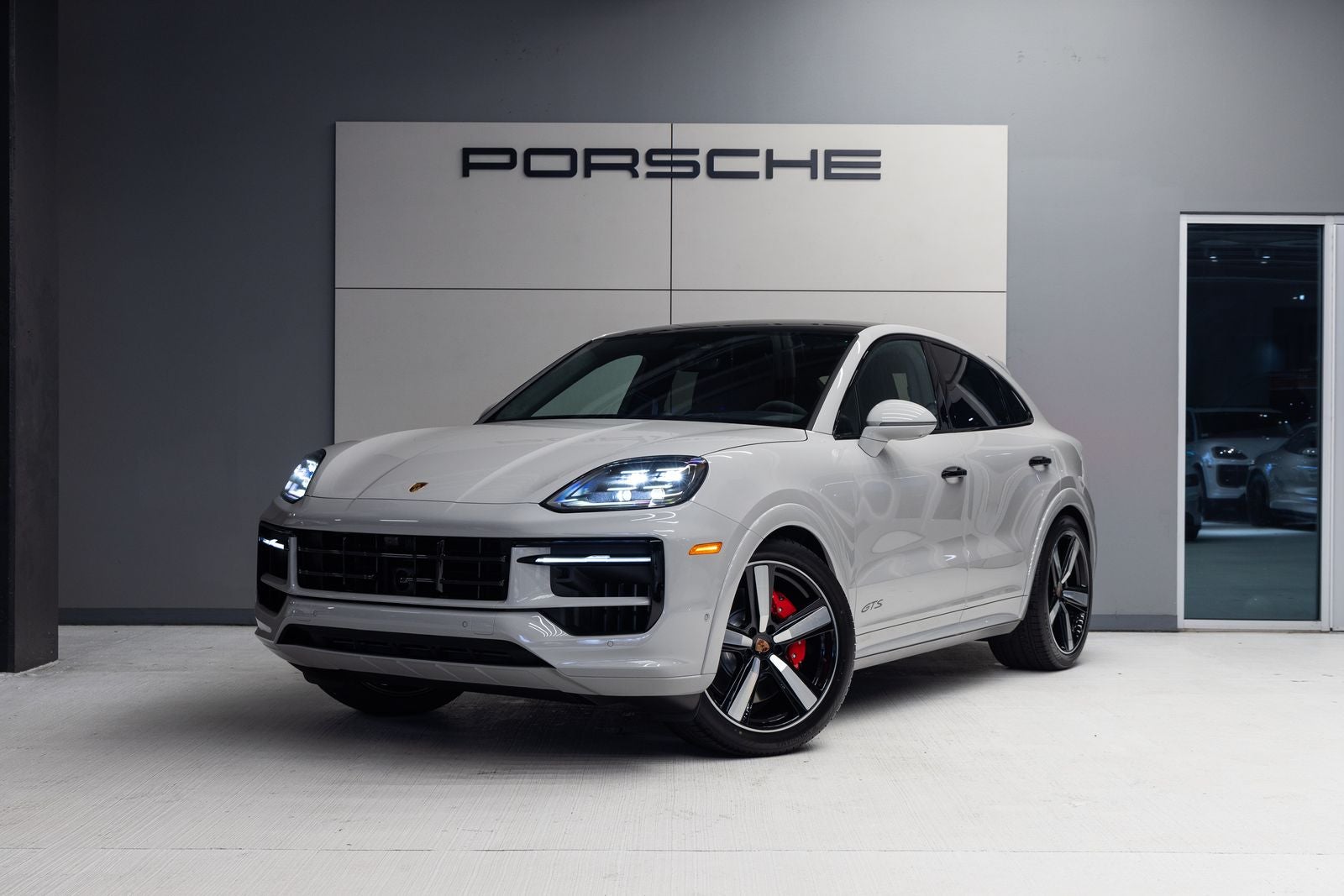 2026 Porsche Cayenne Cayenne GTS Coupe