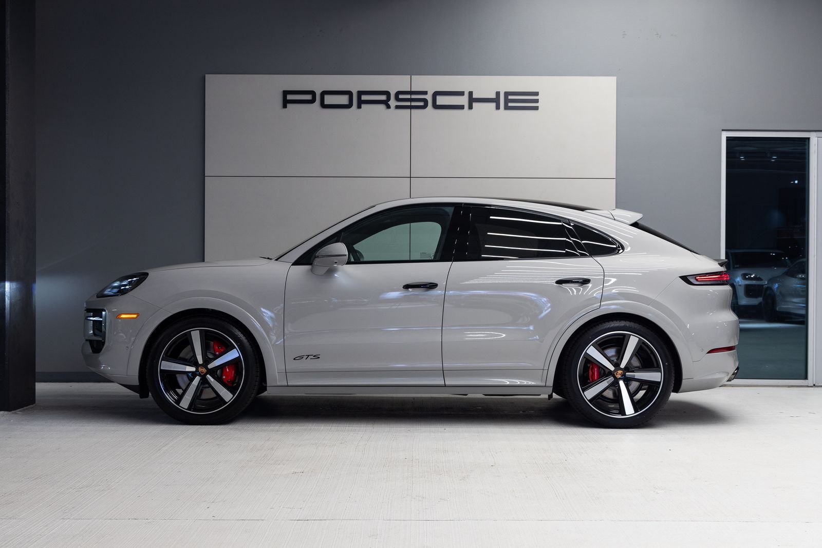 2026 Porsche Cayenne Cayenne GTS Coupe