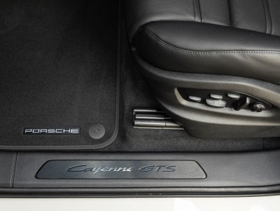2026 Porsche Cayenne Cayenne GTS Coupe