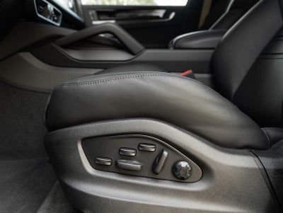2026 Porsche Cayenne Cayenne GTS Coupe