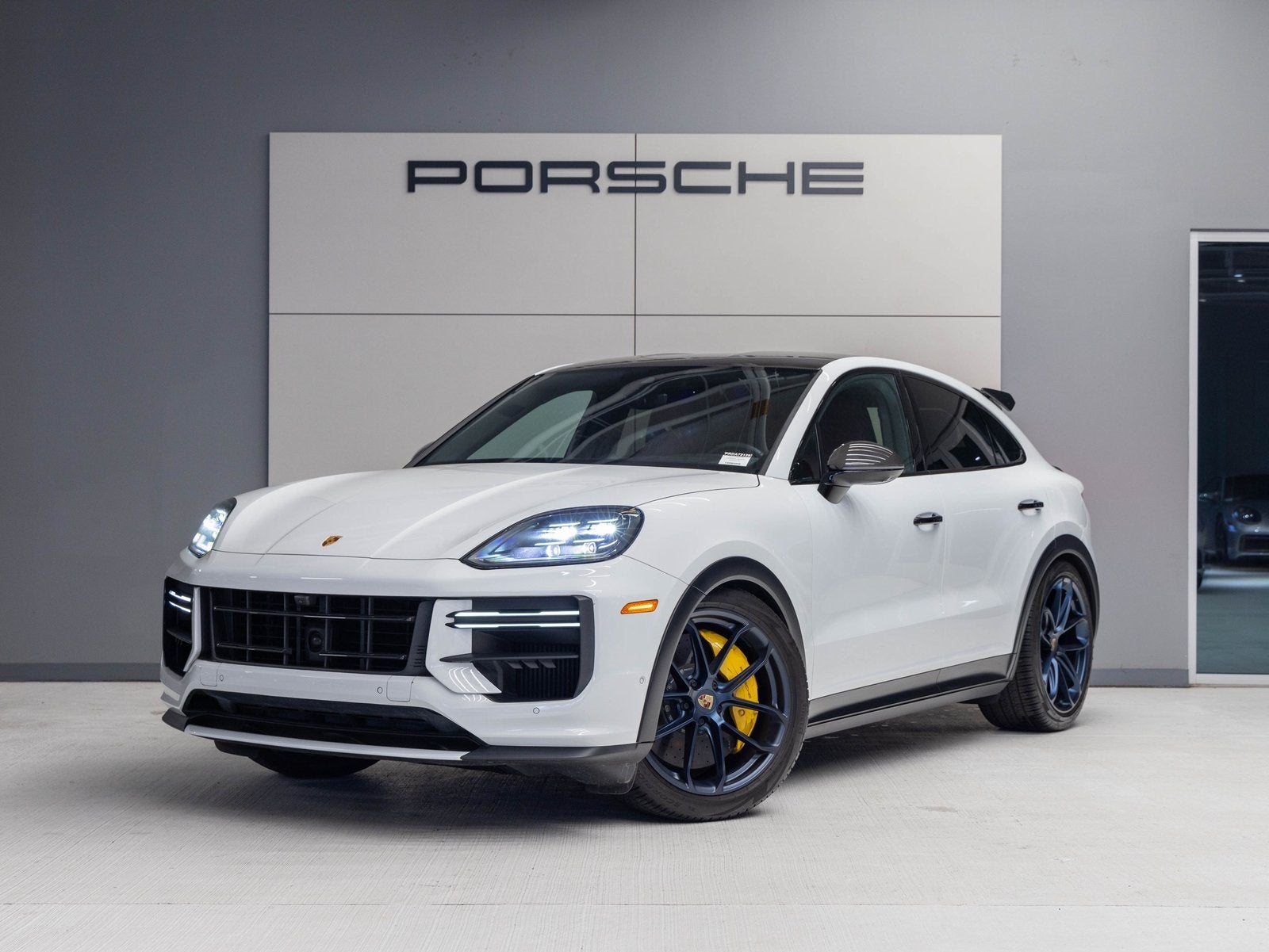 2024 Porsche Cayenne Coupe Turbo GT
