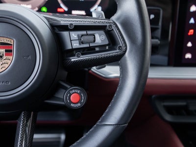 2024 Porsche Cayenne Coupe Turbo GT