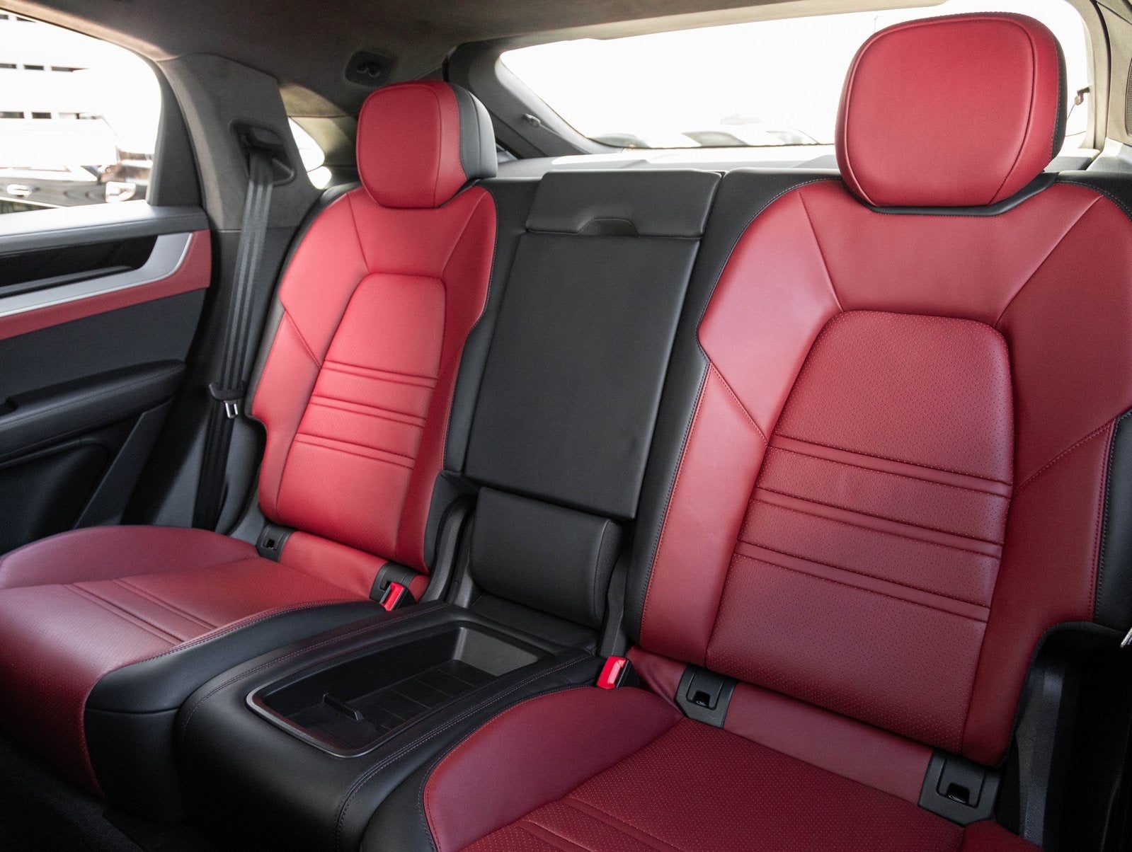 2024 Porsche Cayenne Coupe Turbo GT