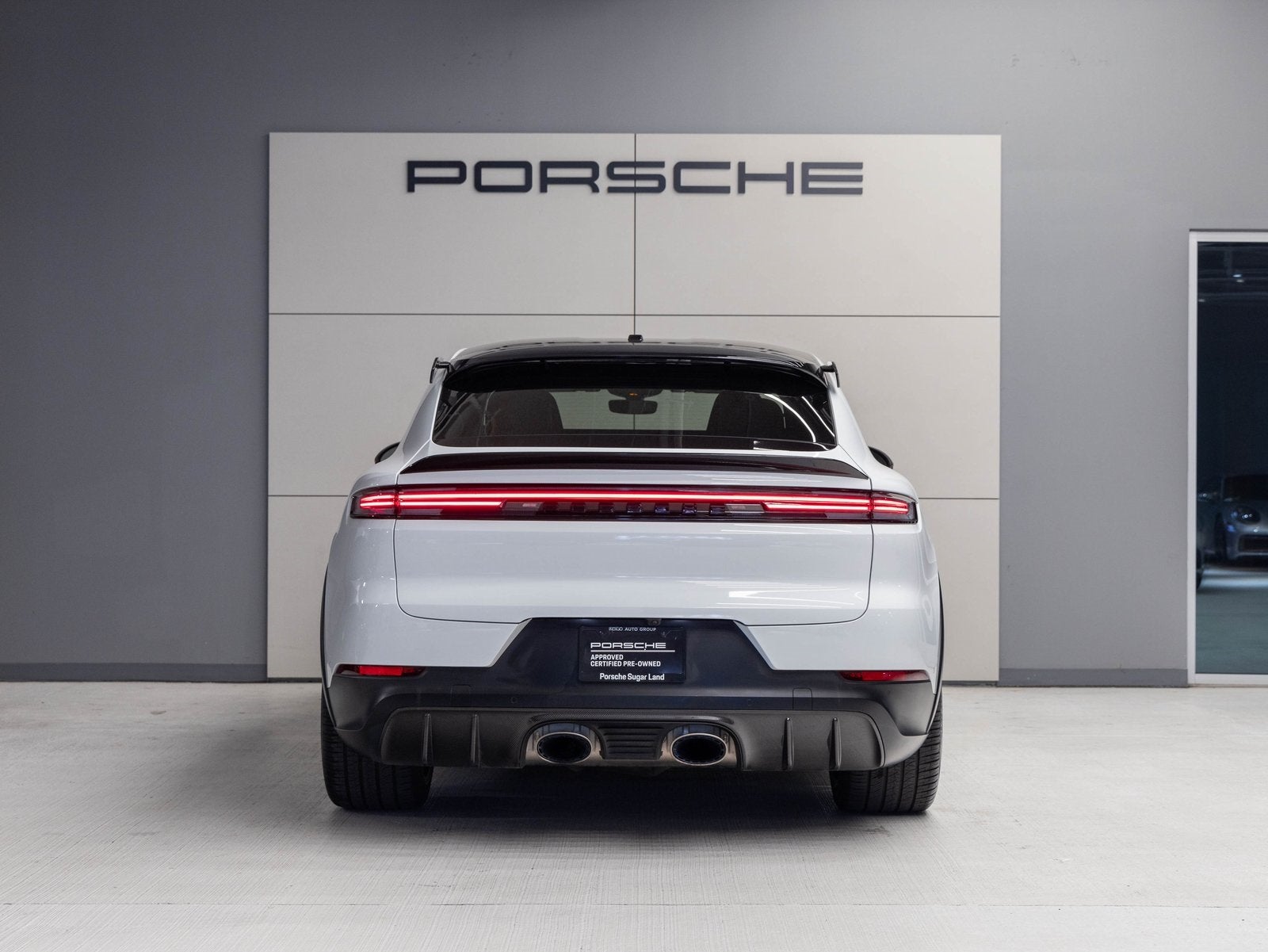 2024 Porsche Cayenne Coupe Turbo GT