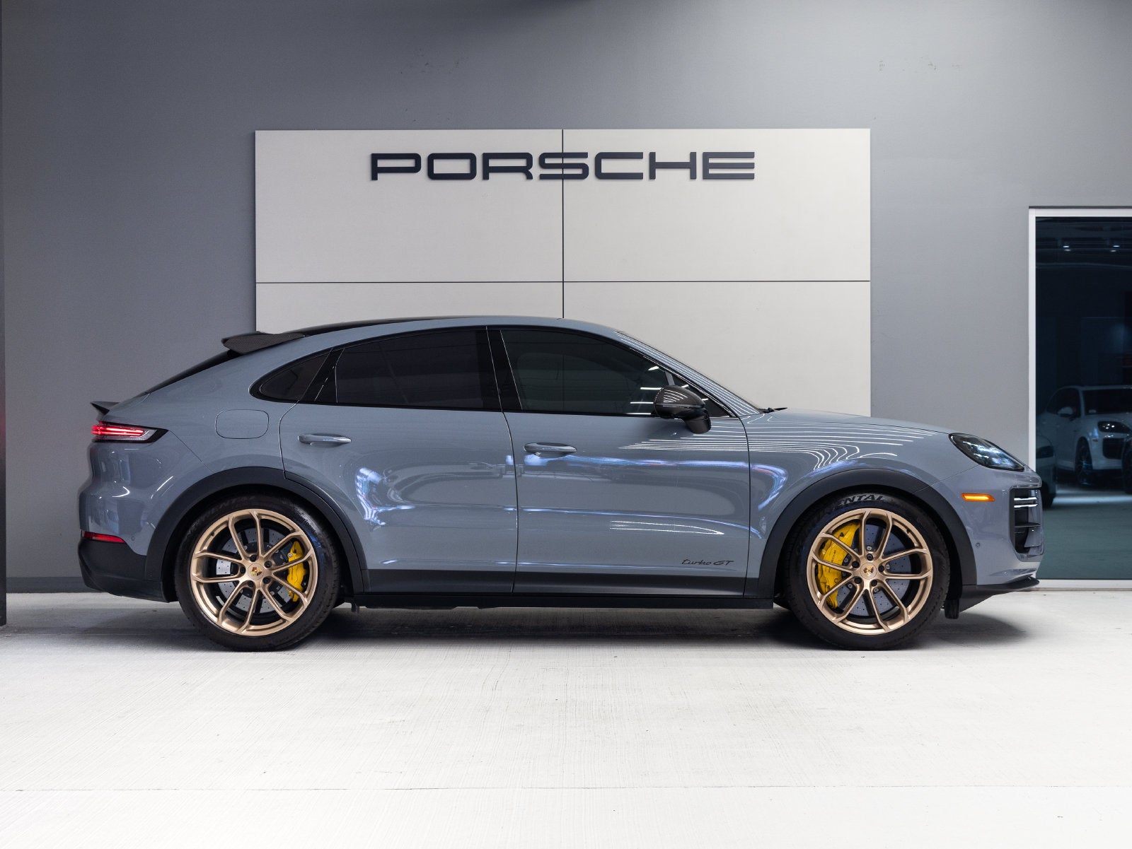2024 Porsche Cayenne Cayenne Turbo GT