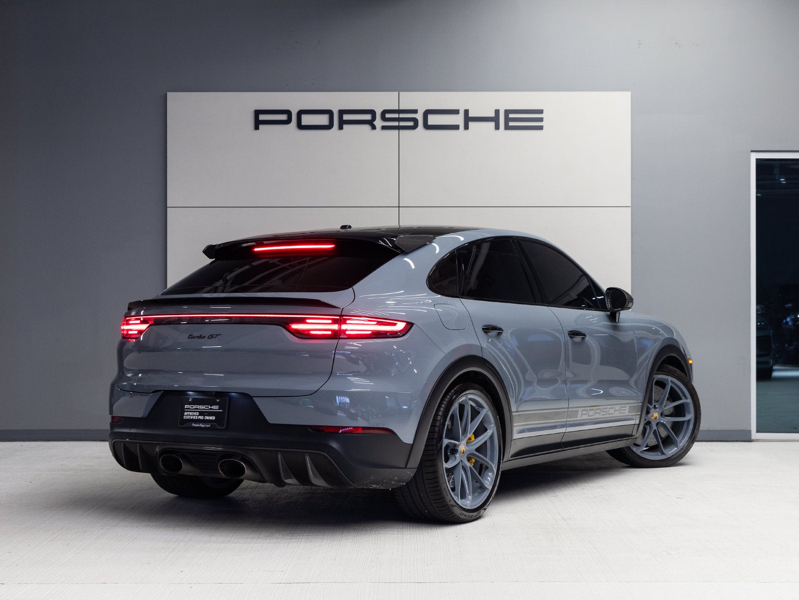 2023 Porsche Cayenne Cayenne Turbo GT