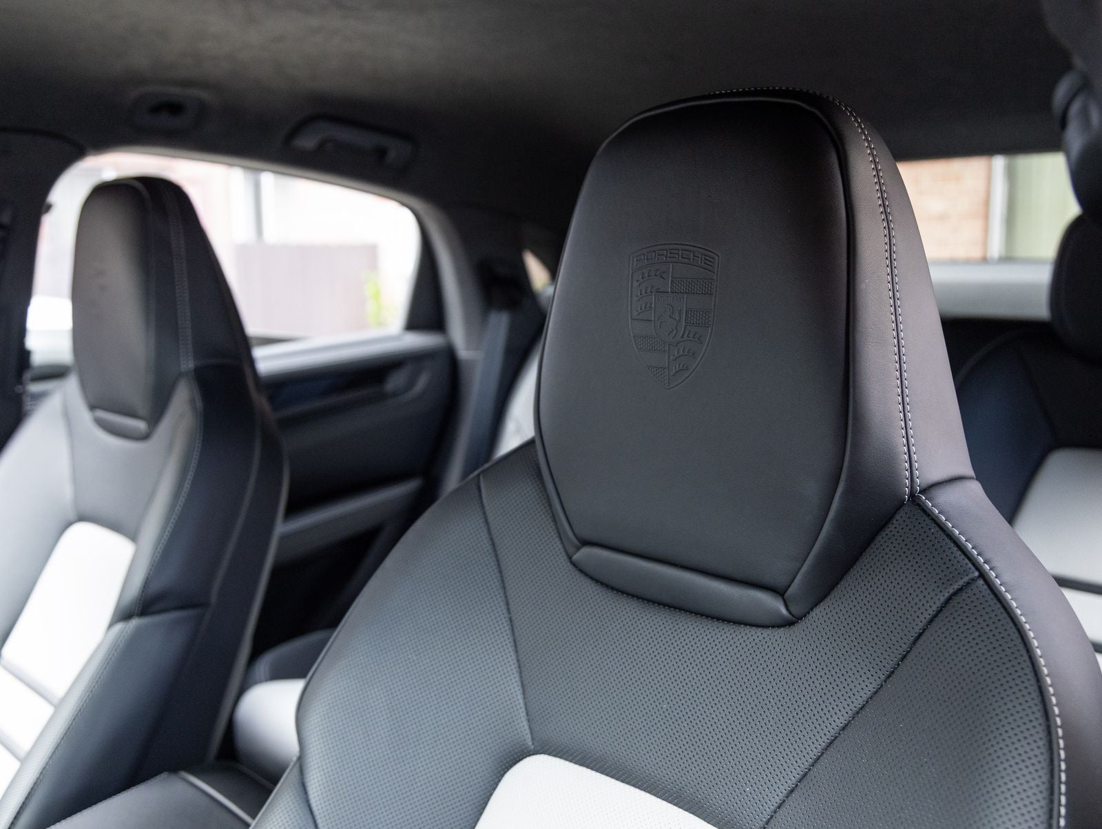 2025 Porsche Cayenne Turbo GT