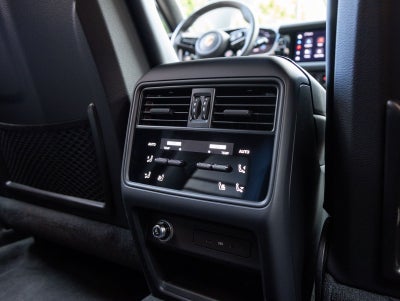 2025 Porsche Cayenne Turbo GT