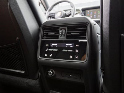 2025 Porsche Cayenne Cayenne S Coupe