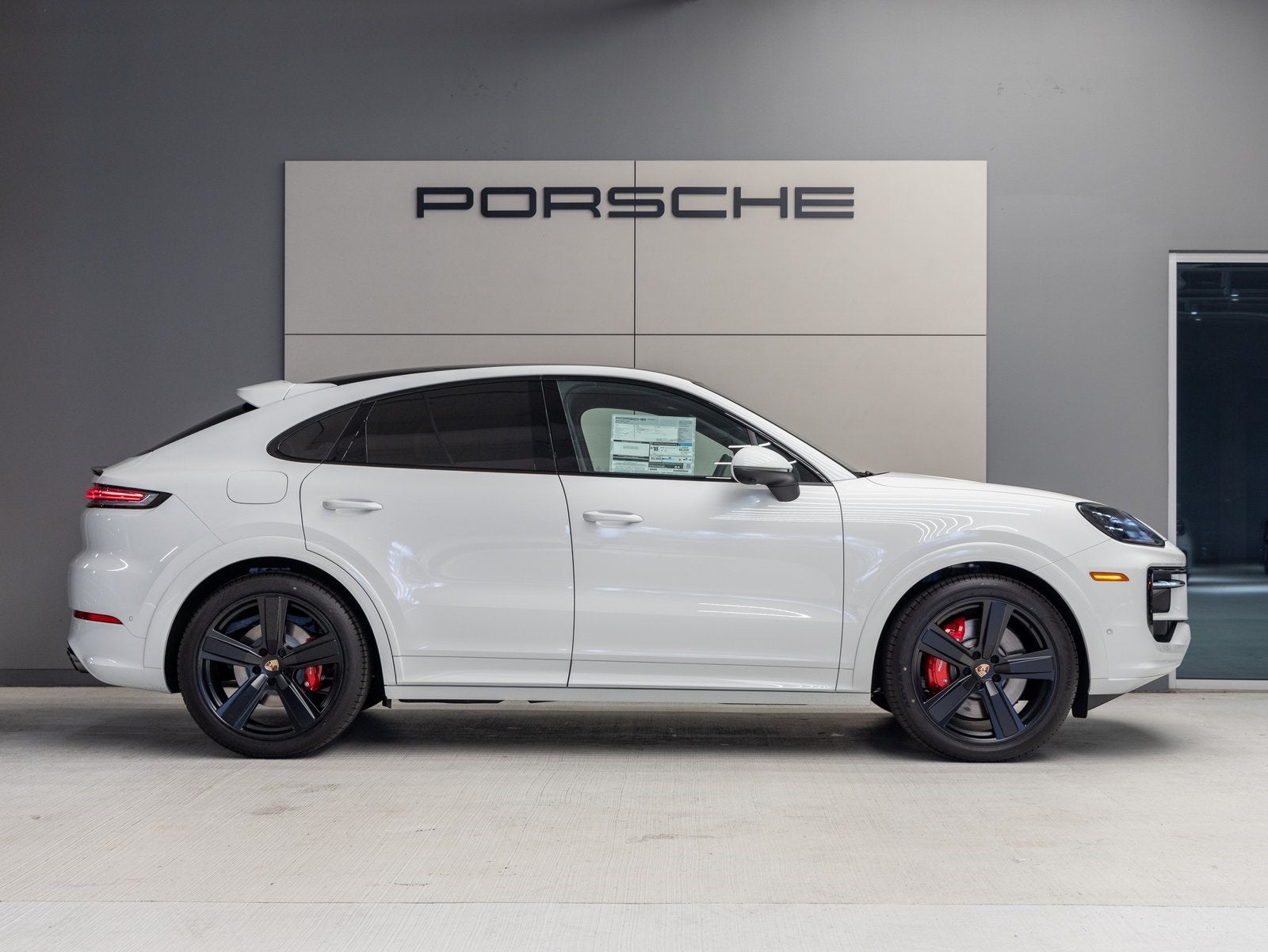 2025 Porsche Cayenne Cayenne S Coupe