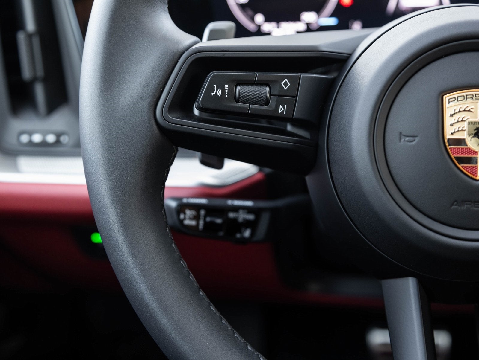 2026 Porsche Cayenne Cayenne S Coupe